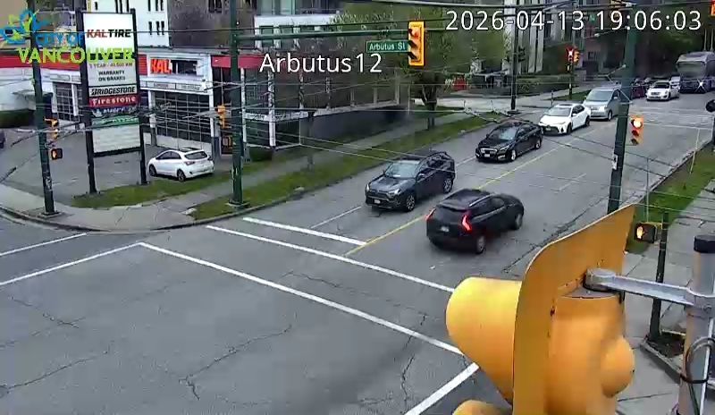 Arbutus & W 12th - East