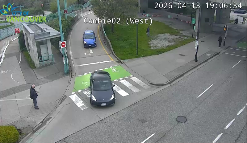 Cambie St 7 W 2nd Ave - West/North