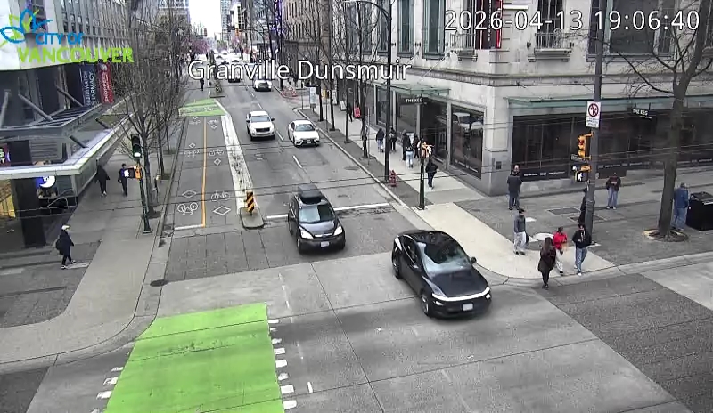 Granville St & Dunsmuir St - East