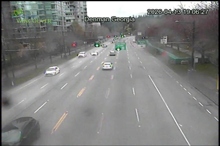 W Georgia St & Denman St - West