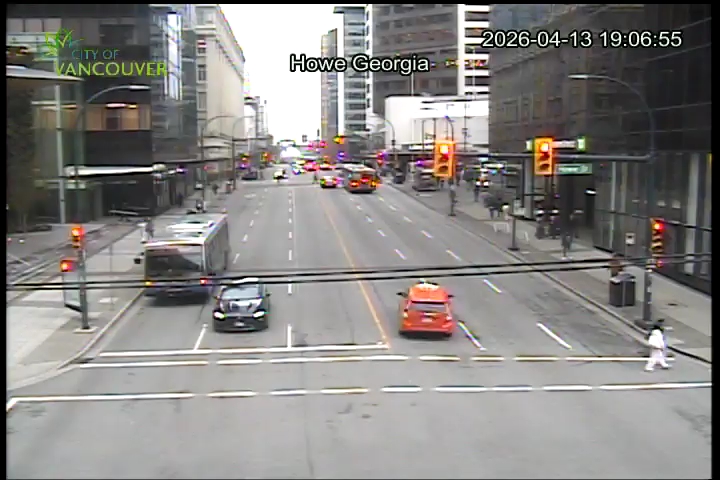 Howe St & E Georgia St - East