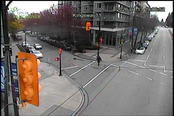 Kingsway & E 11th Ave - E