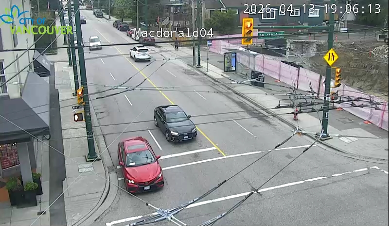 Macdonald St & W 4th Ave - South