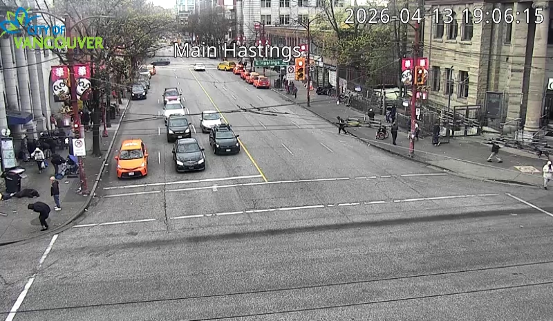 Main St & E Hastings St - South