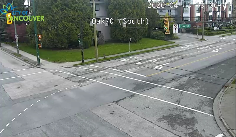 Oak St & W 70th Ave - E