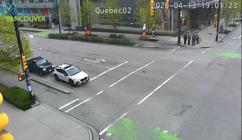 Quebec St & E 2nd Ave - N